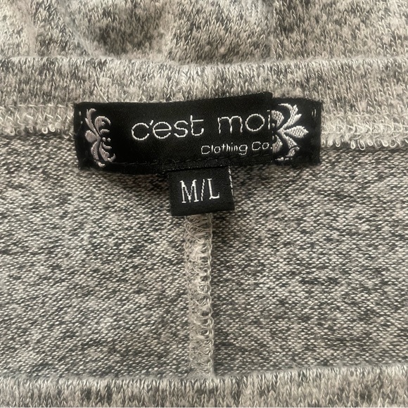 C’est Moi Heather Grey Boatneck Batwing Long sleeve Top - Picture 9 of 10